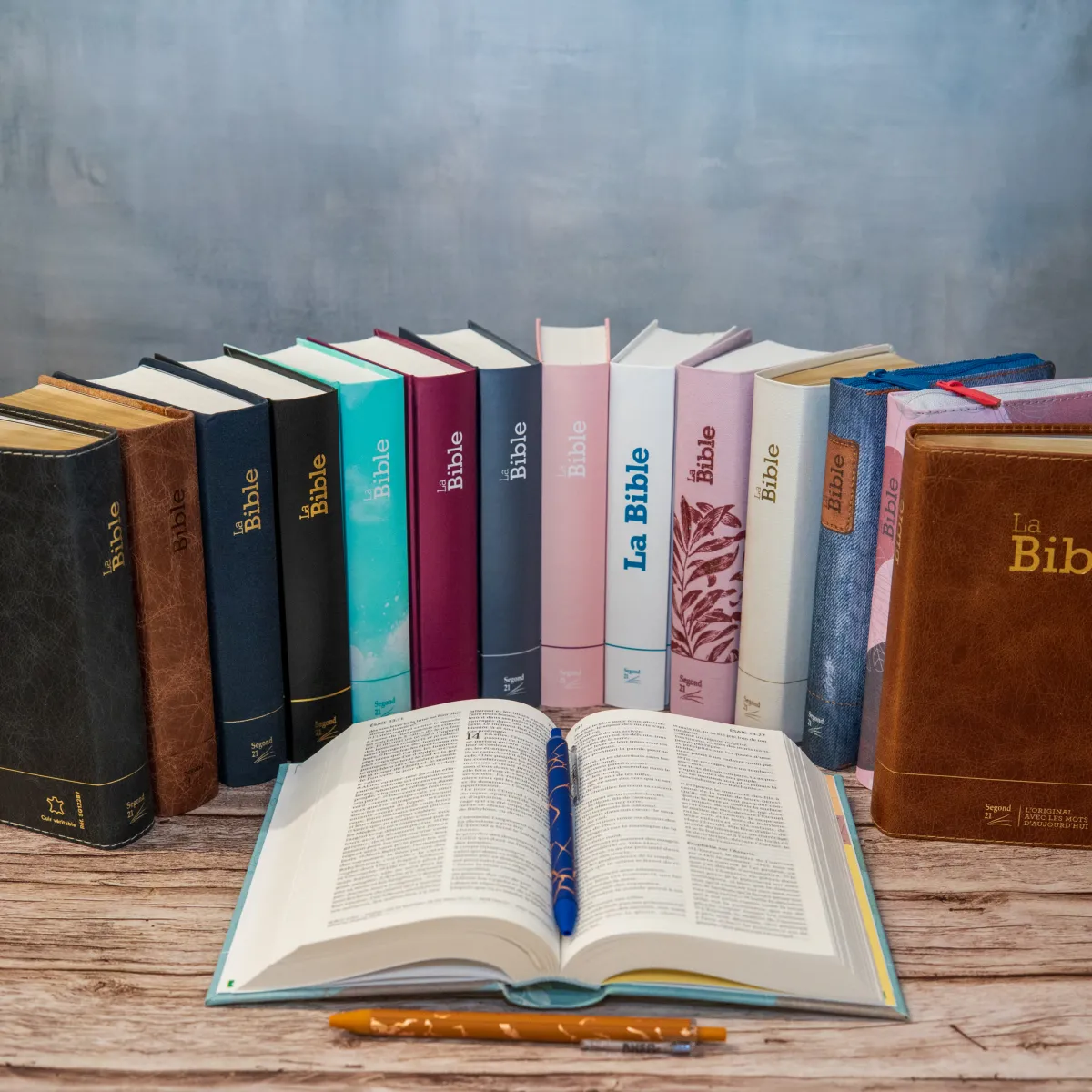 Bible Segond 21 compacte (Premium Style) - couverture souple toilée motif jeans, avec fermeture...