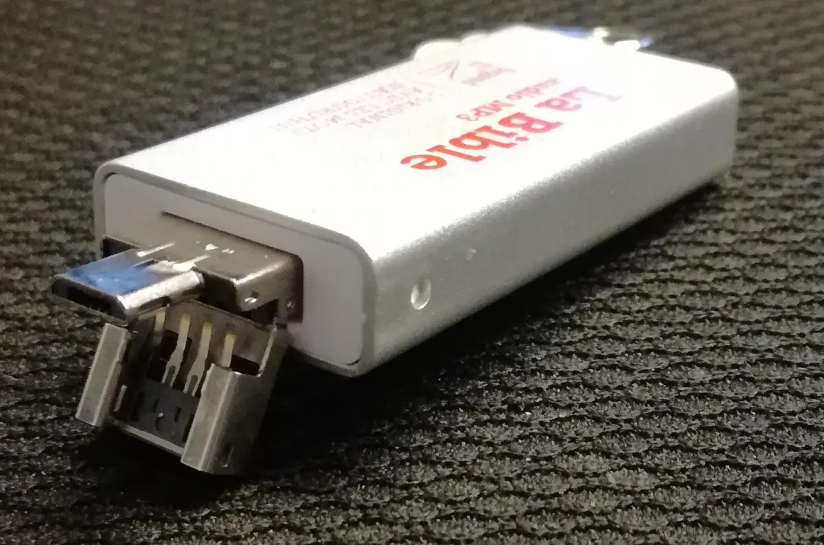 Bible Segond 21 audio MP3 - clé USB A, C et micro-USB